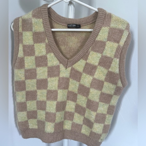 Nasty Gal Pink Checkered Vest - Picture 1 of 4